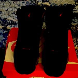 Men’s size 7 Jordan’s worn twice